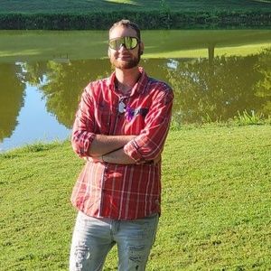 Meet your Posher, Garry